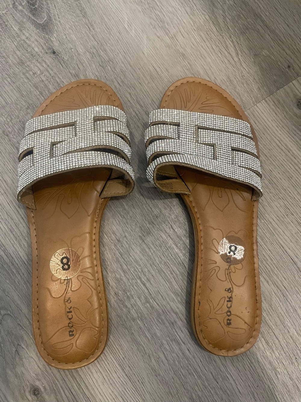 Rock & Candy Silver Rhinestone Slide Sandals with Tan Footbed size 8